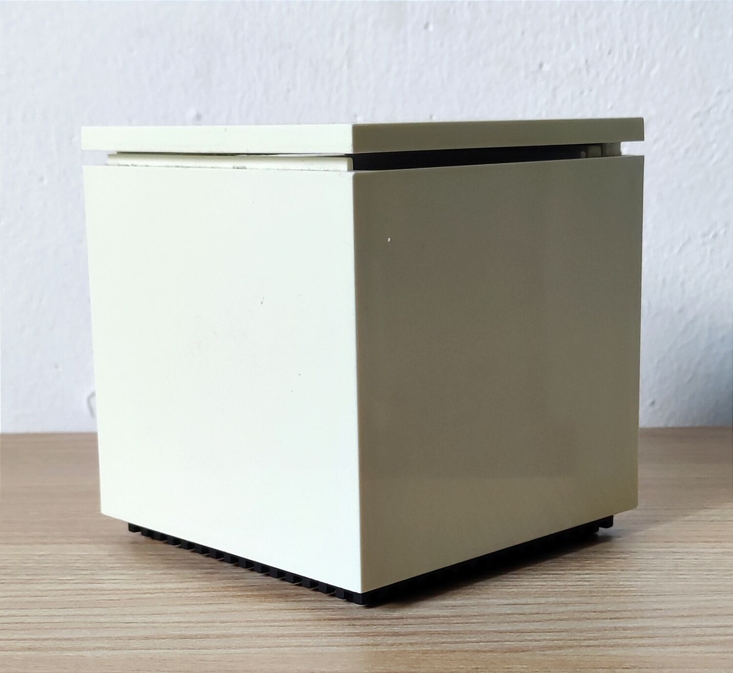 70's Cuboluce lamp by Bettonica and Melocchi for Cini and Nils