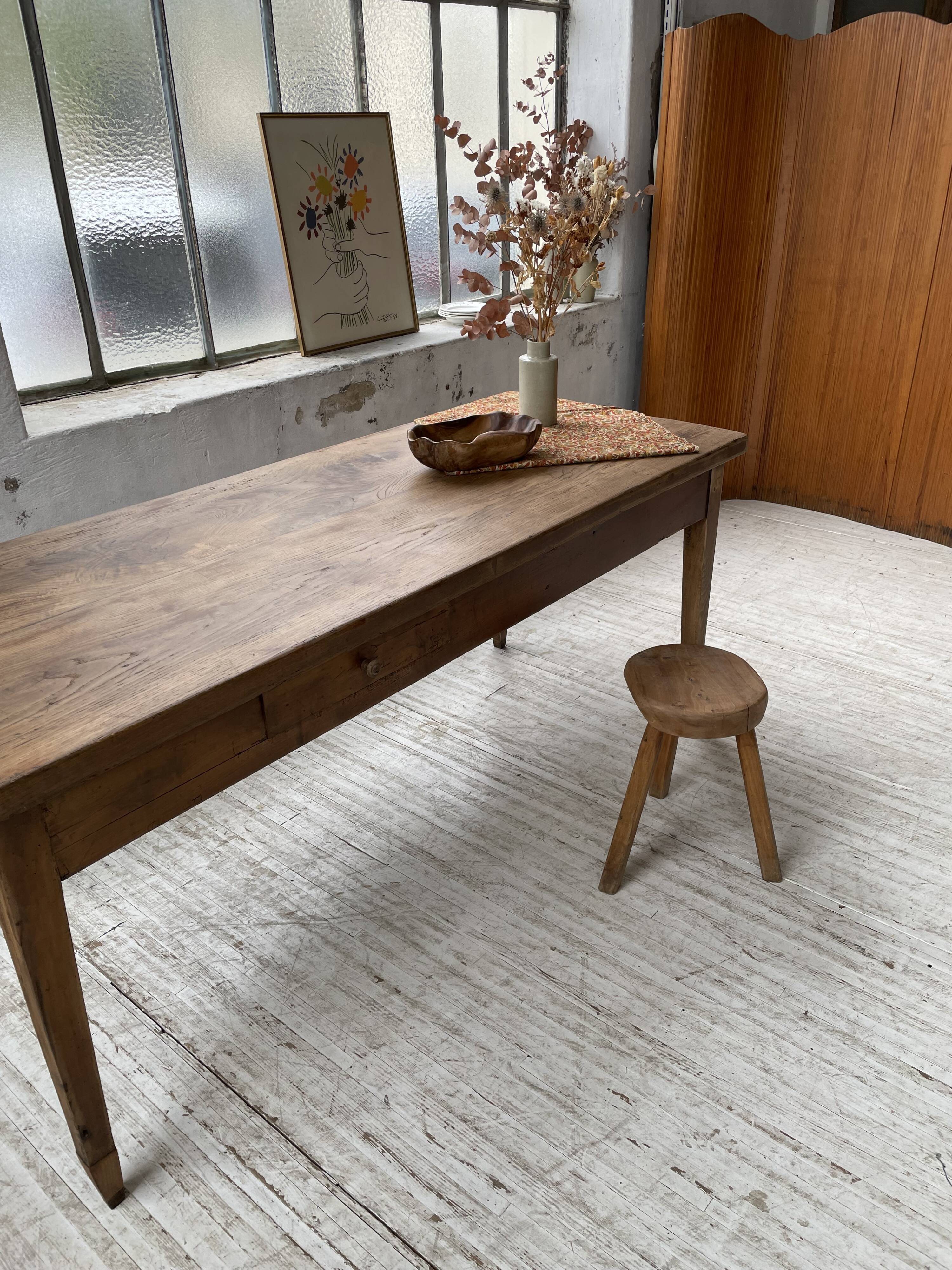 Farmhouse table in oak and walnut 2m