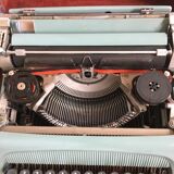 Olivetti typewriter model studio 60'