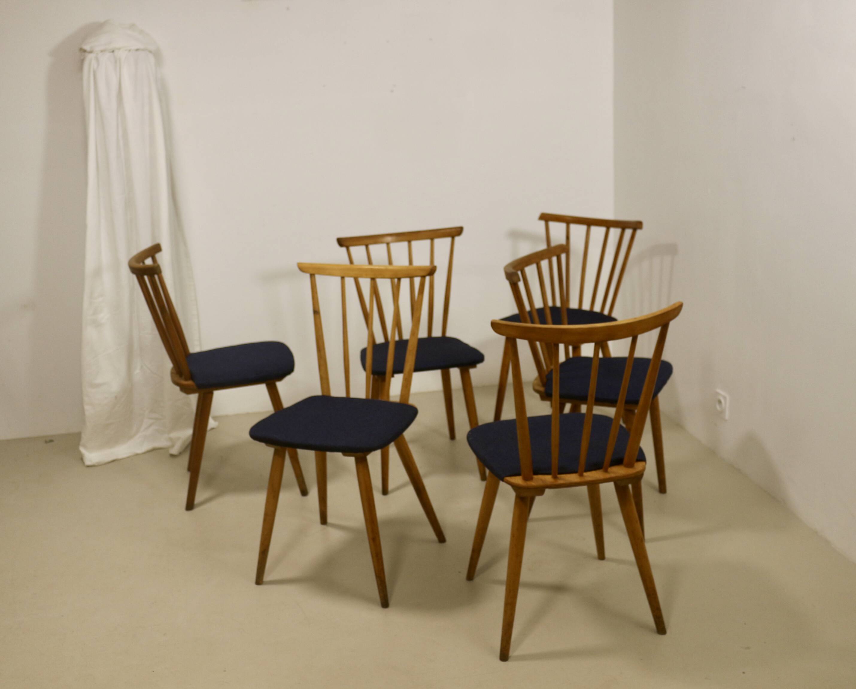 Set of 6 vintage Scandinavian chairs with bars from the 60s. Ref SINNO