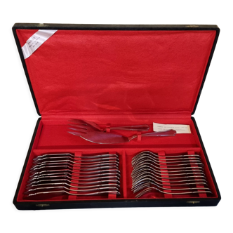 Fish cutlery service