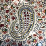 Earthenware dish by Gien cashmere motifs