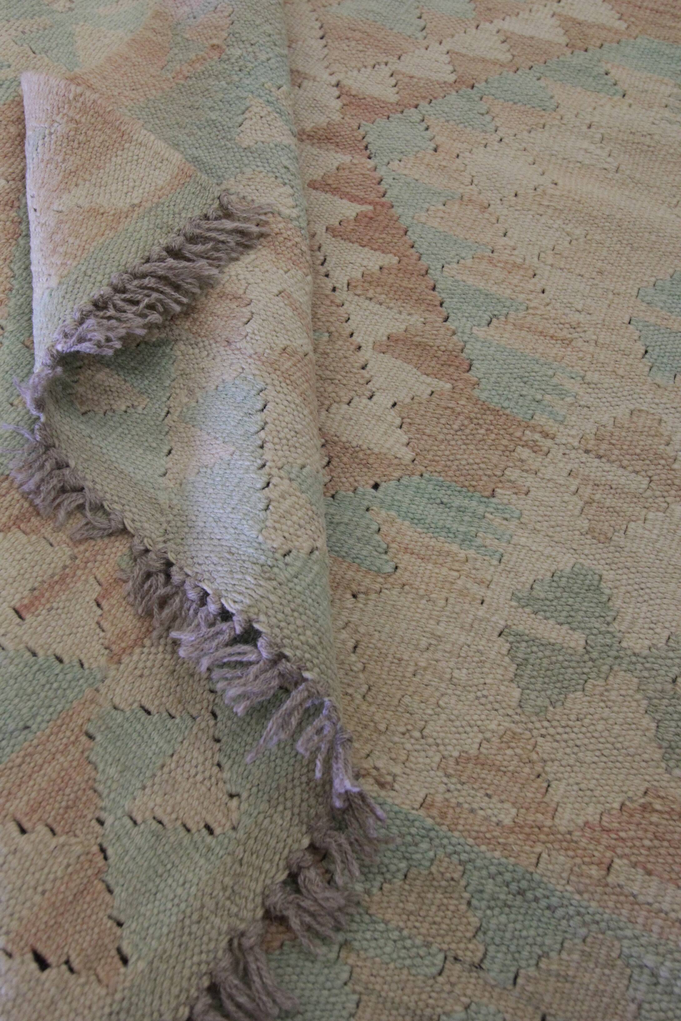 Handmade Cream Wool Kilim Traditional geometric Oriental Area Rug- 83x105cm