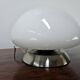 Lampe de table en verre blanc des années 70 avec interrupteur tactile