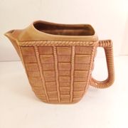 Pichet barbotine vintage