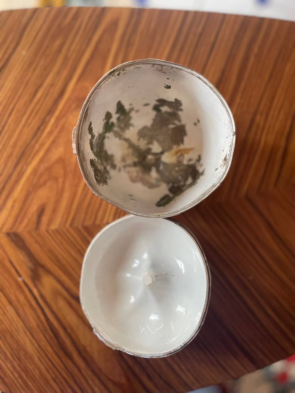 70' metal apple pocket emptier