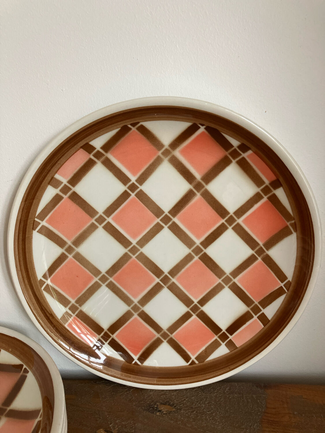 5 dinner plates