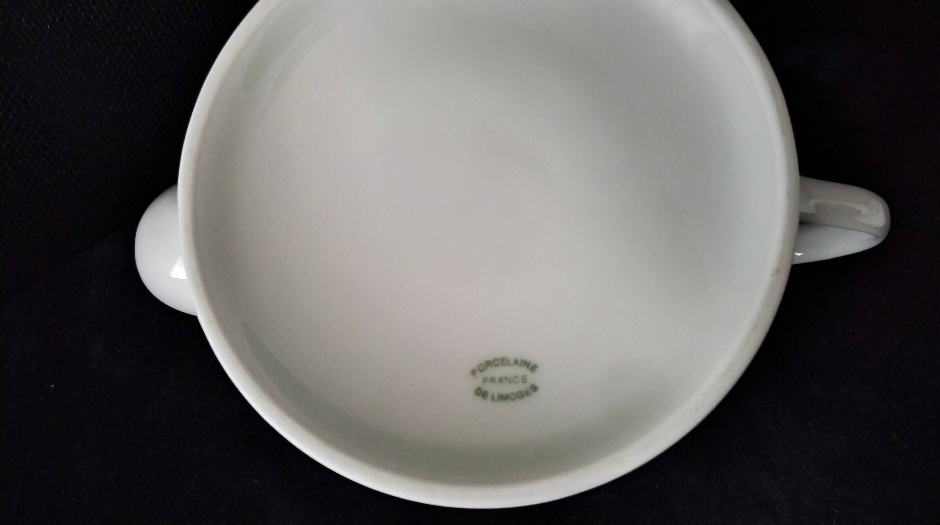 White porcelain teapot from Limoges 1 L