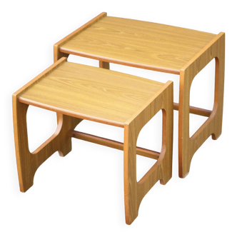 Pair of scandinavian-style wooden nesting tables, coffee tables, bedside tables
