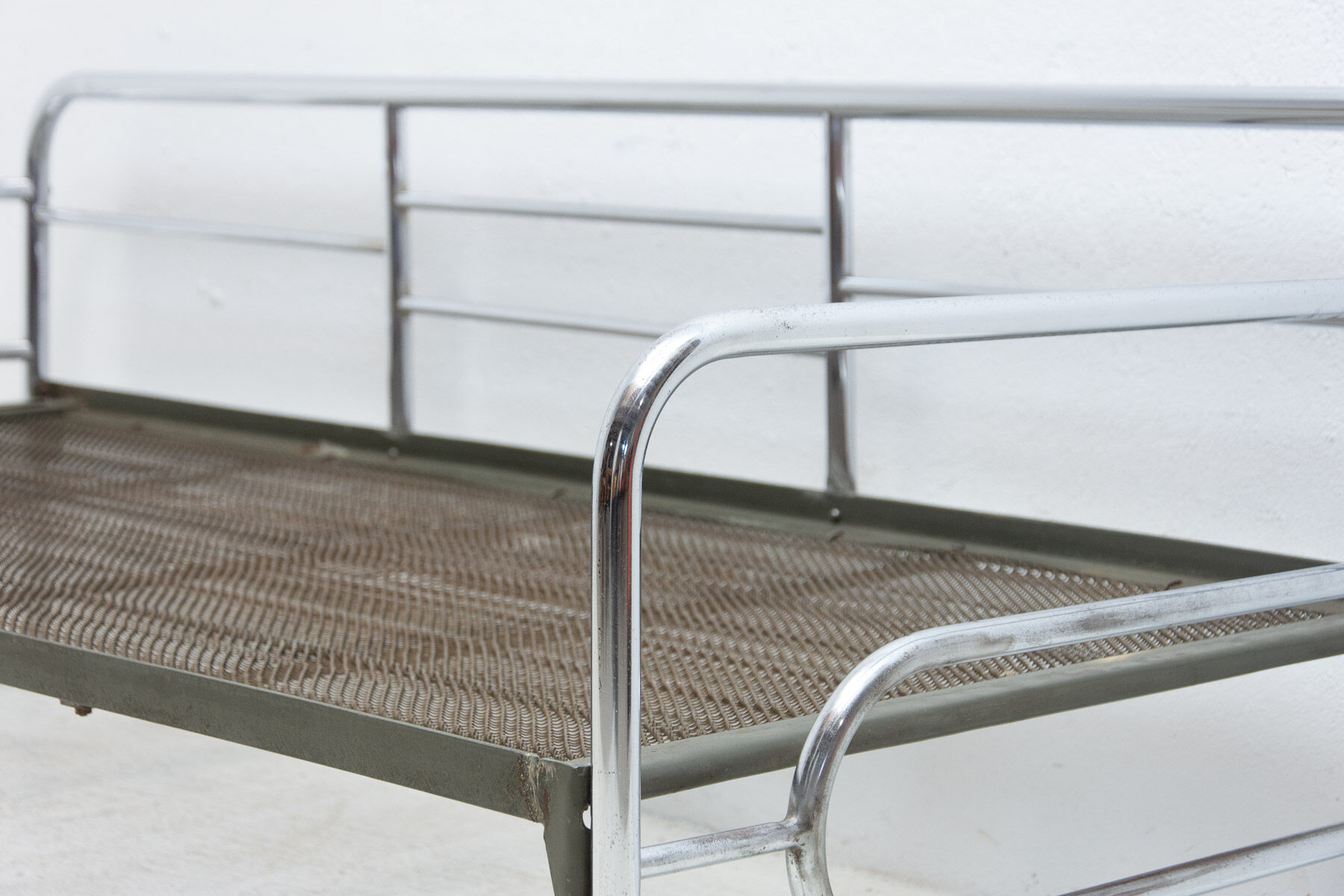 Tubular steel Bauhaus sofa, 1930´s, Bohemia