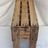 Pine wooden bottle holder
