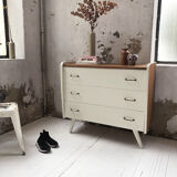 White vintage chest of drawers