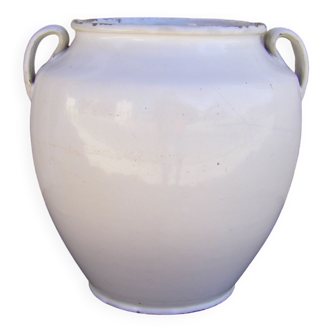 French earthenware confit pot of the nineteenth century