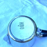 Pot à lait en étain brillant « Étains du Manoir »