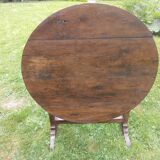 Old winegrower's table solid oak waxed and morning in the old