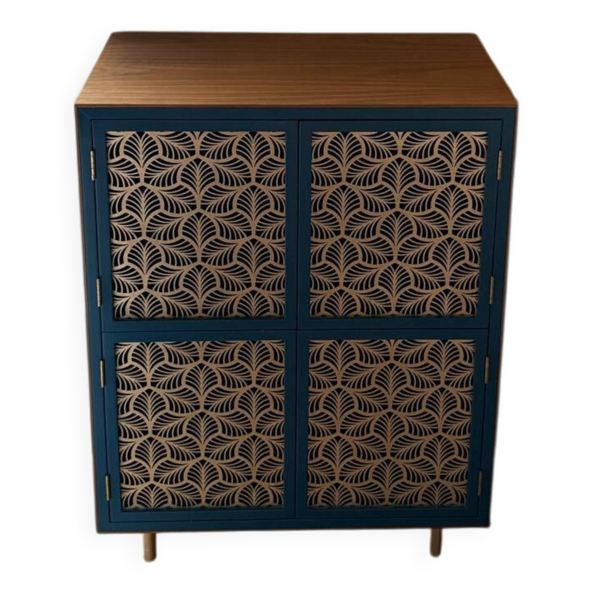 Walnut furniture and gold leaf