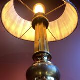 Lamp base in gilded brass, oval silk lampshade with a checkered pattern in burgundy.