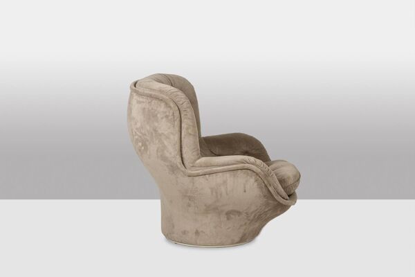 Fauteuil « Karaté » en velours par Michel Cadestin pour Airborne, vers 1970