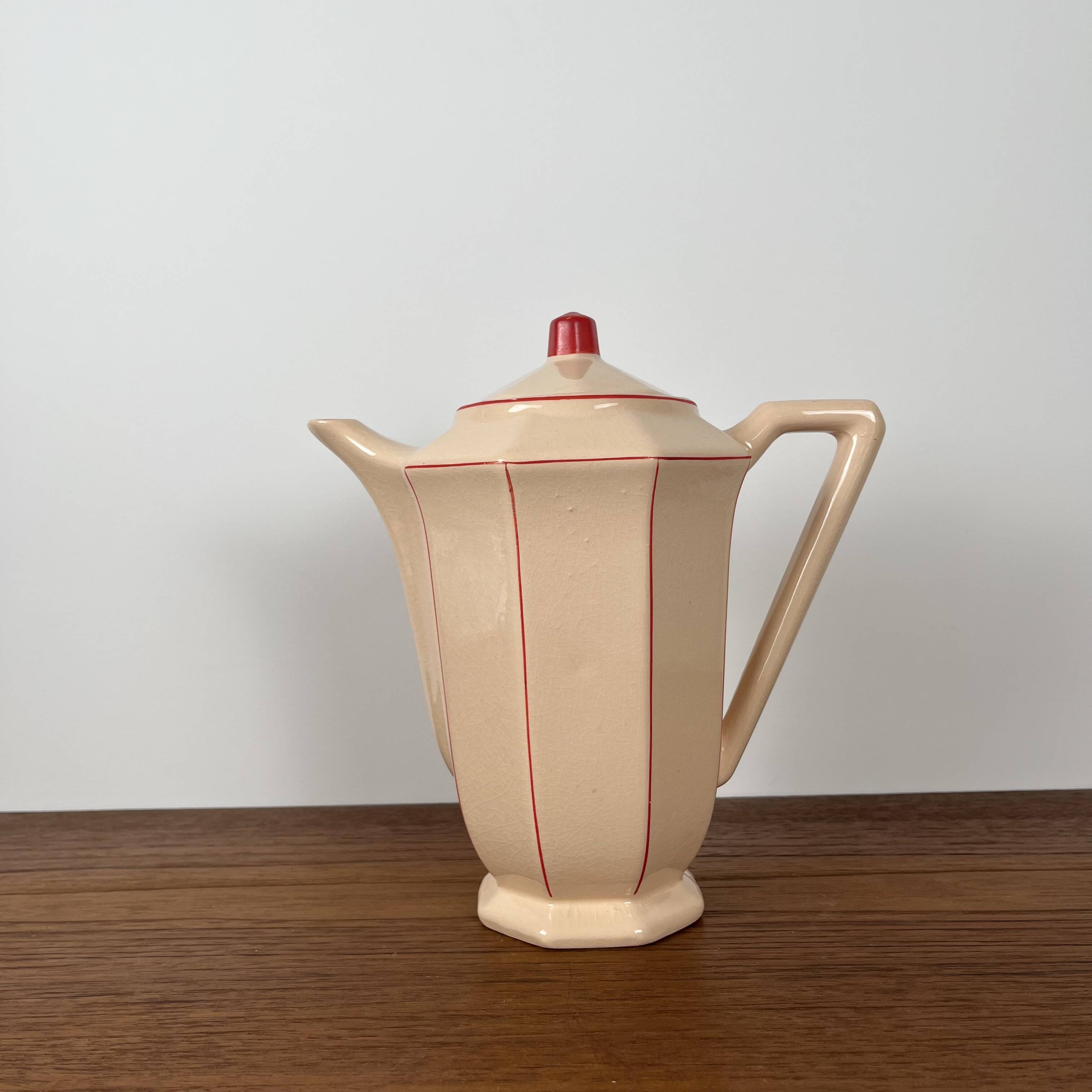 Digoin-Sarrguemines Art Deco pink and red coffee/tea set