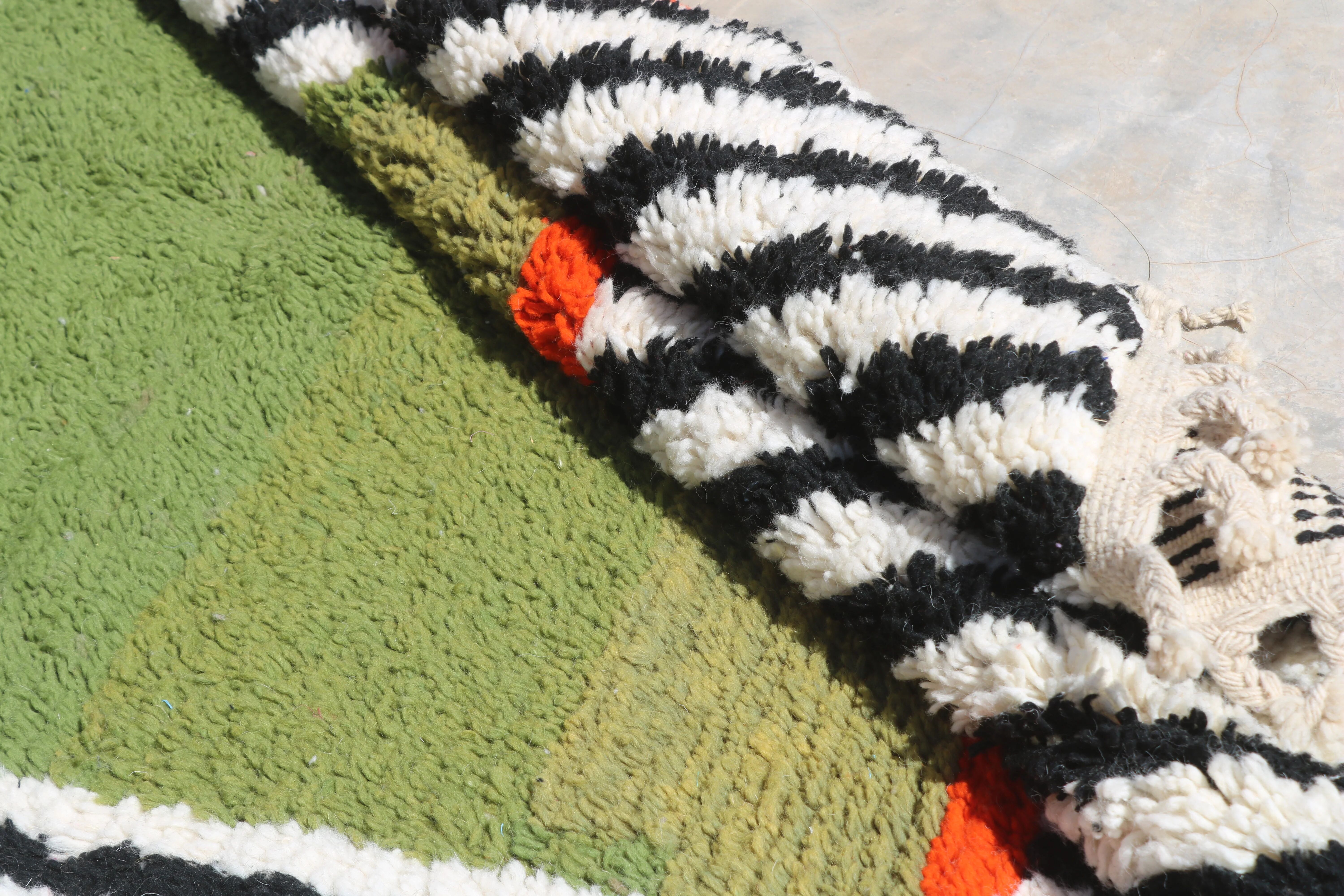 Colourful handmade rug, 240 x 155 cm - AZ833