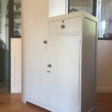 Asymmetrical cabinet 30's