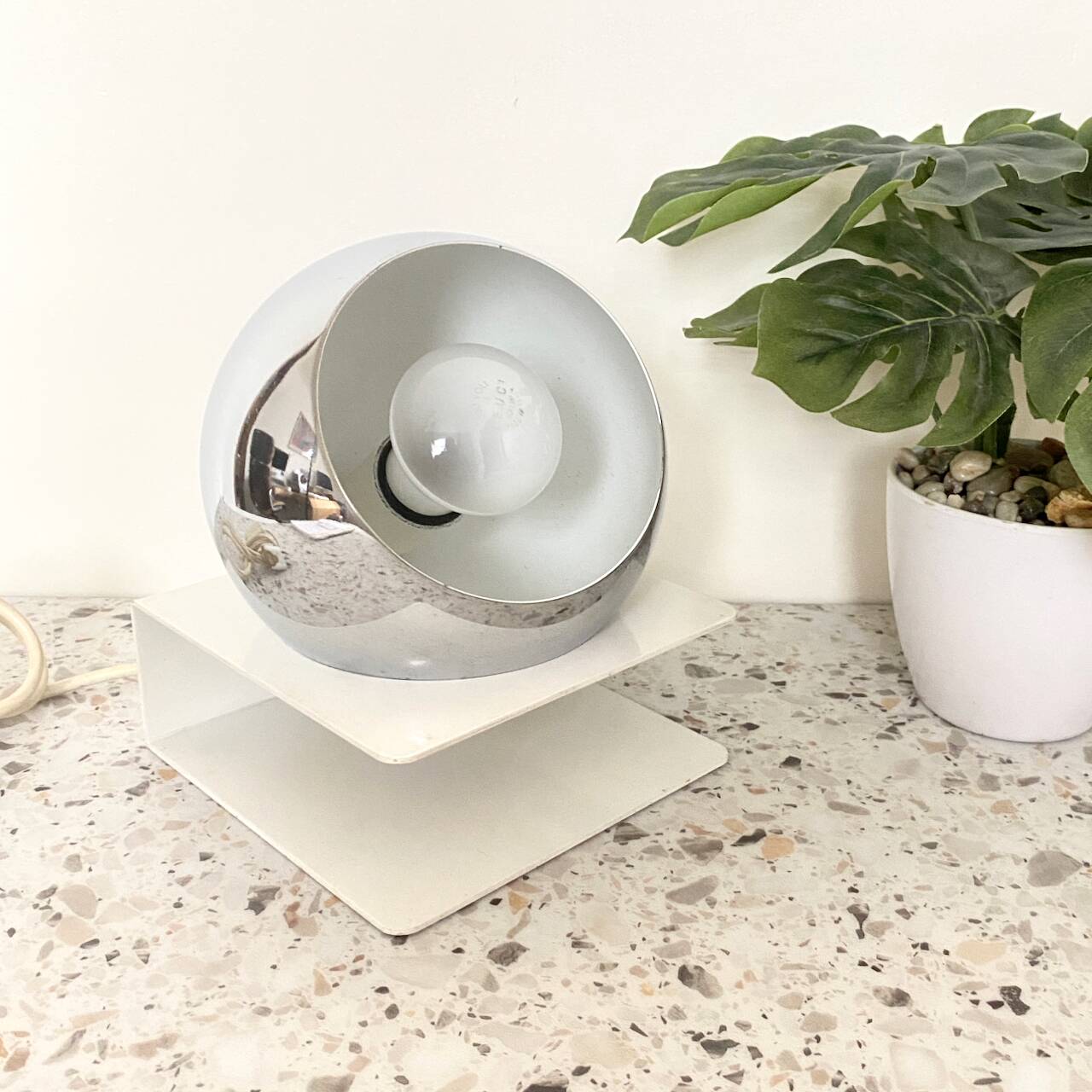 Goffredo reggiani eyeball lamp - space age - 1960's