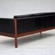 Canapé 3 places modèle CH 163, design danois des années 1960 par H.J. Wegner.