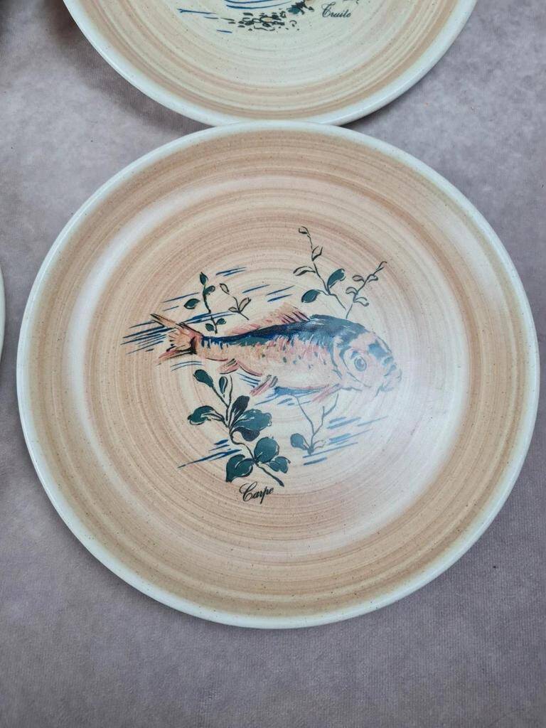 Set of 5 vintage Granville plates, fish design.