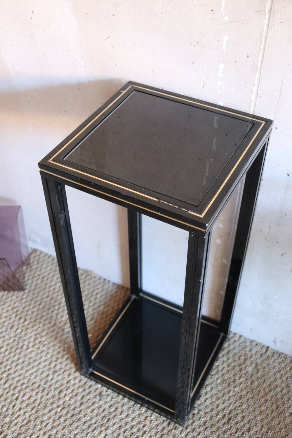 Black pedestal table Pierre Vandel 80s/90s