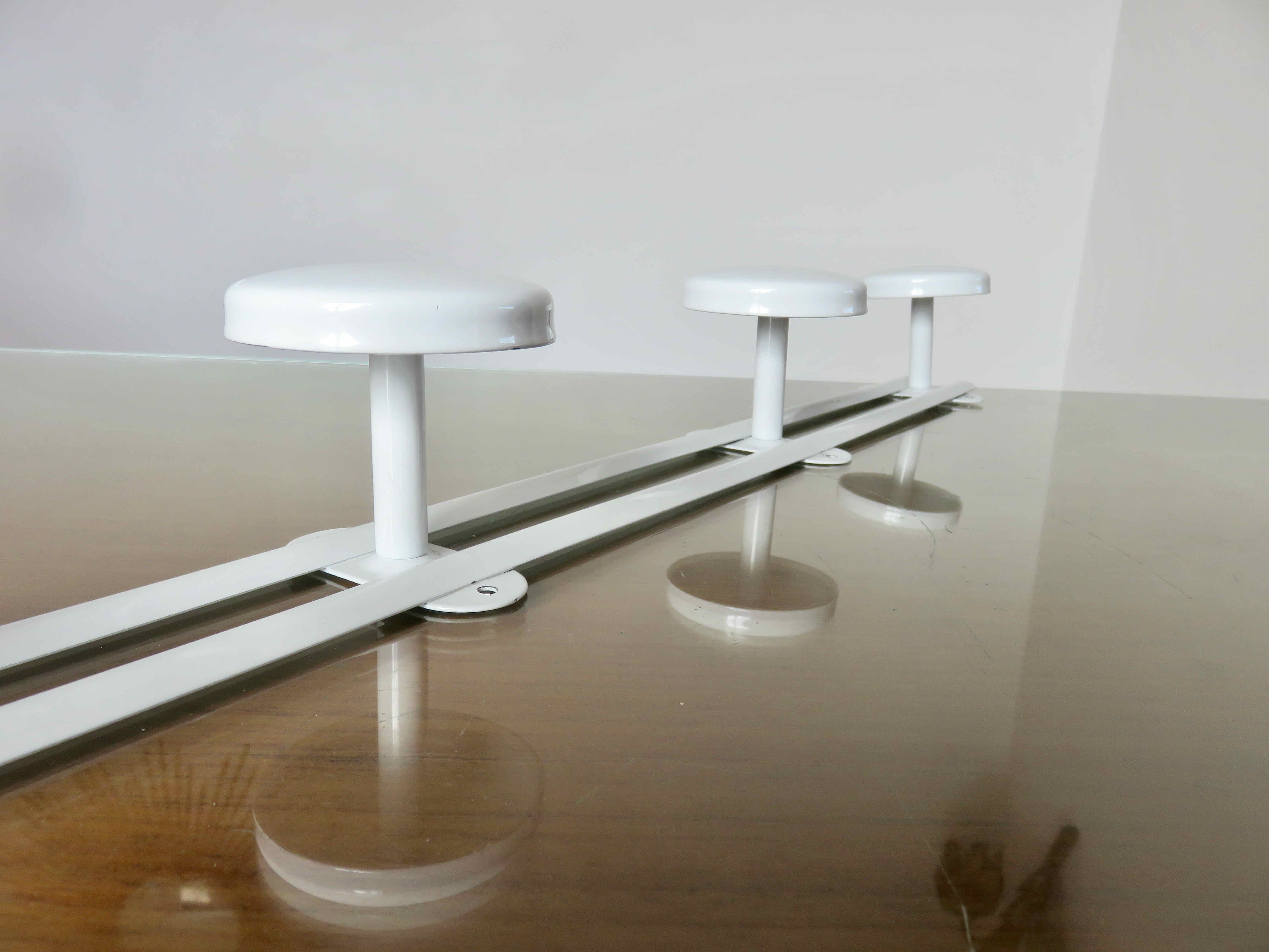 Coat rack in white lacquered metal 70s