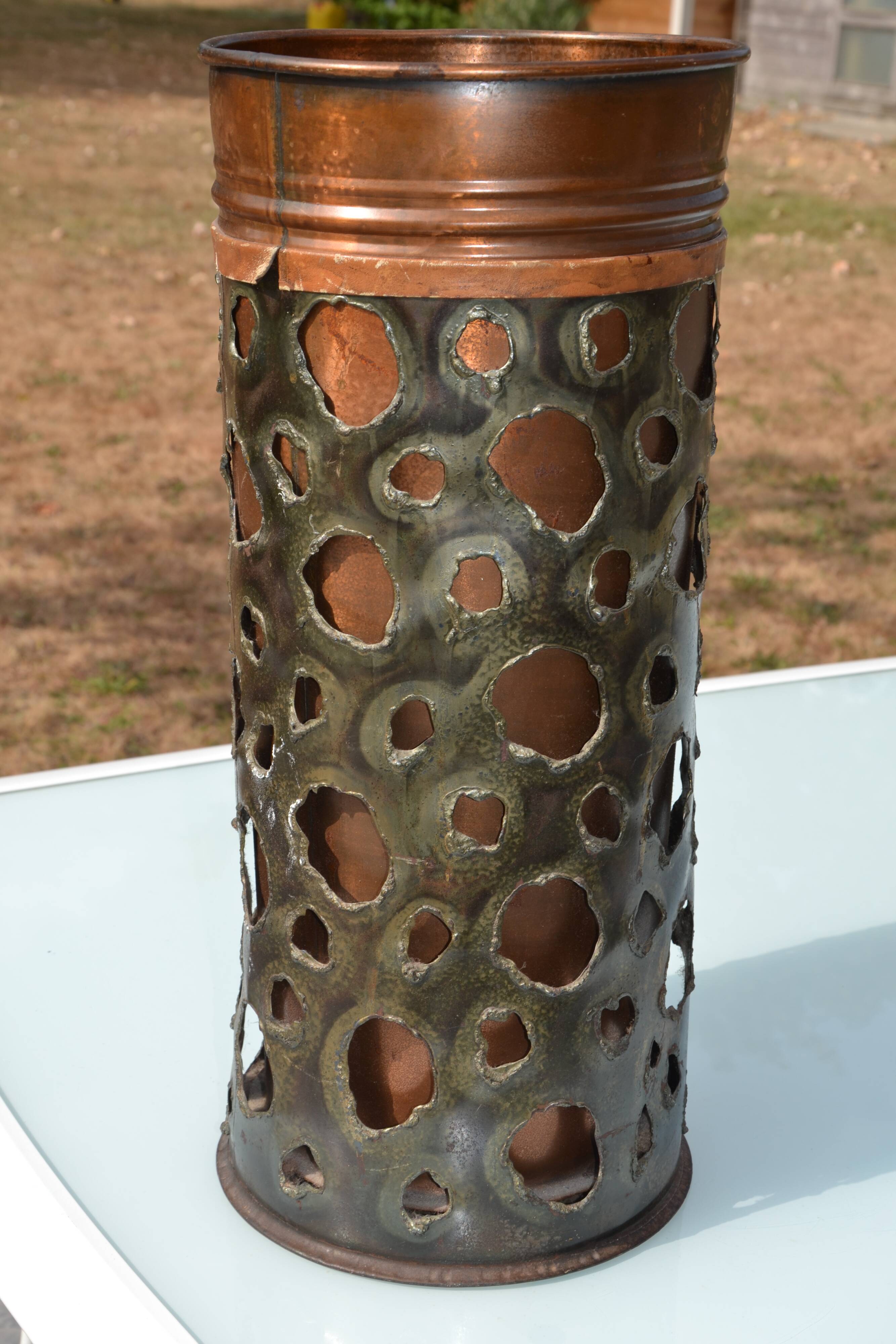 Vintage umbrella stand Sara Italy "copper blade"