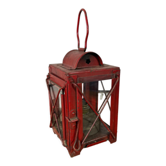 Kerosene lamp