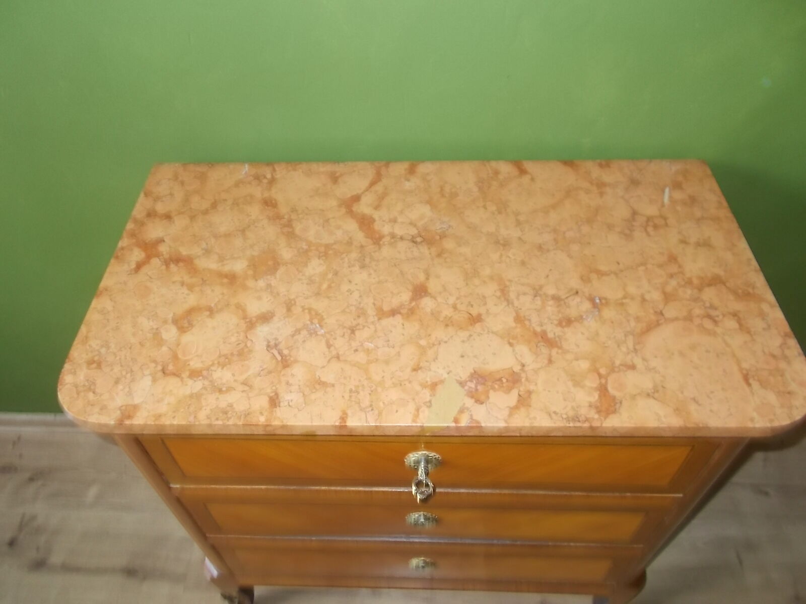 Louis XV style marquetry chest of drawers