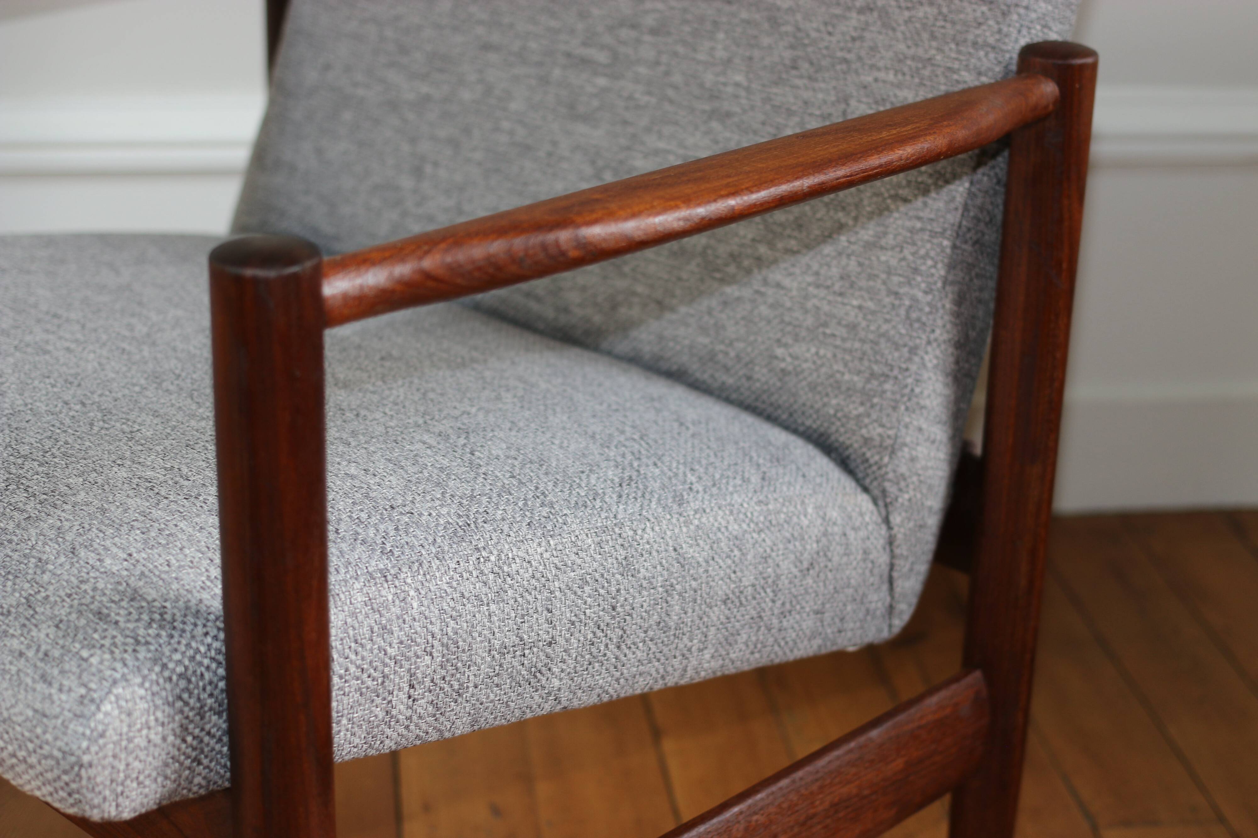 Pair of vintage Scandinavian teak armchairs from the 1960s
