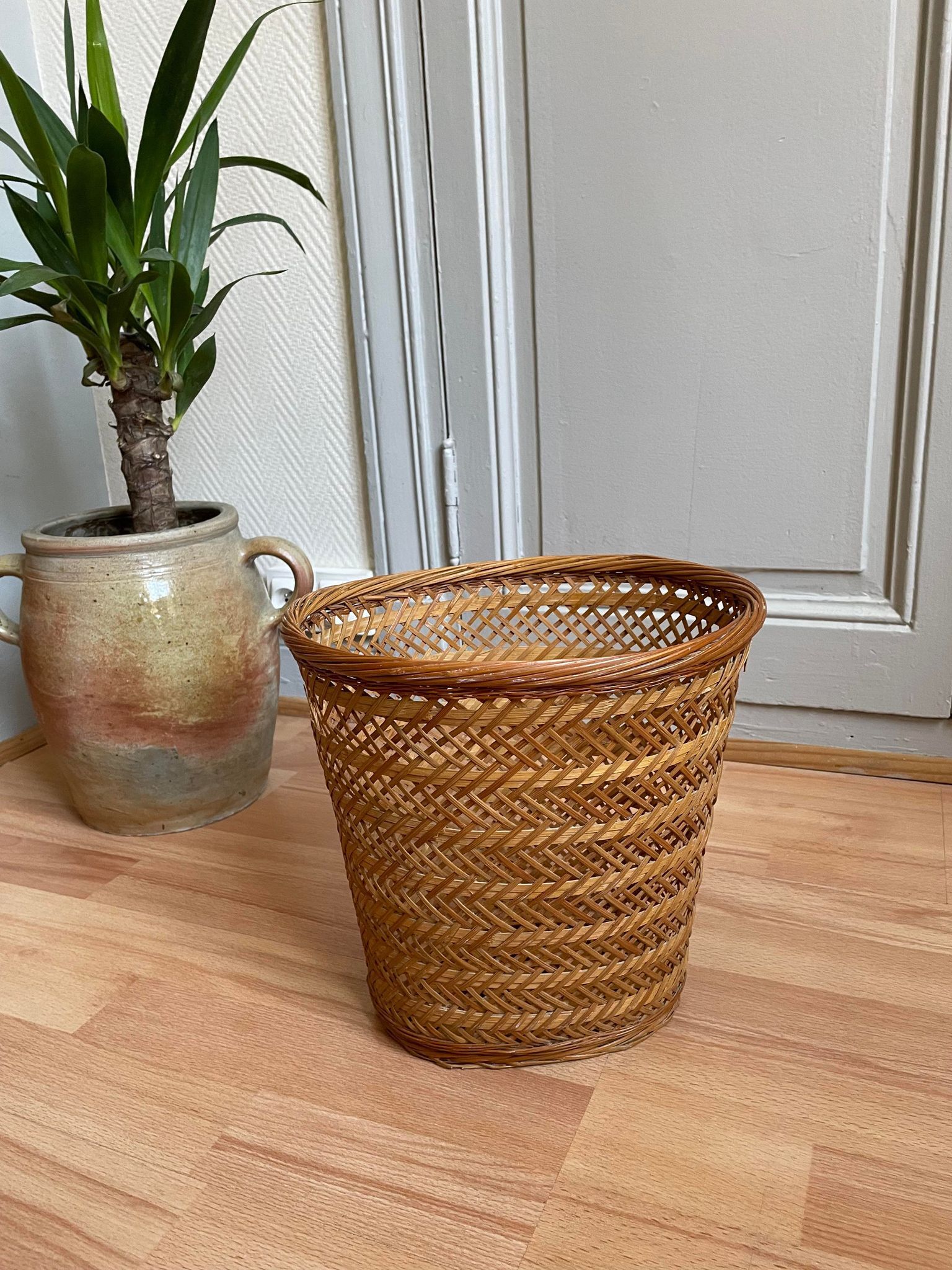 Wicker basket