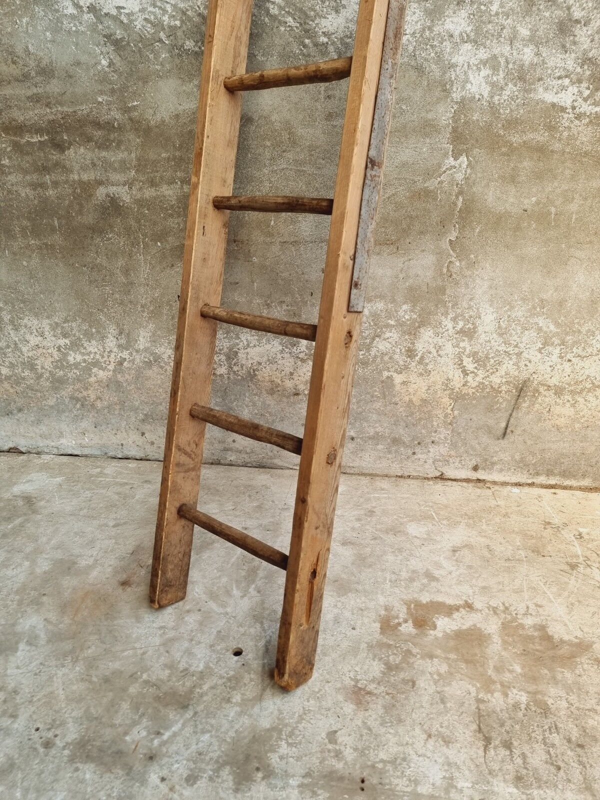 Antique ladder pine 290 cm