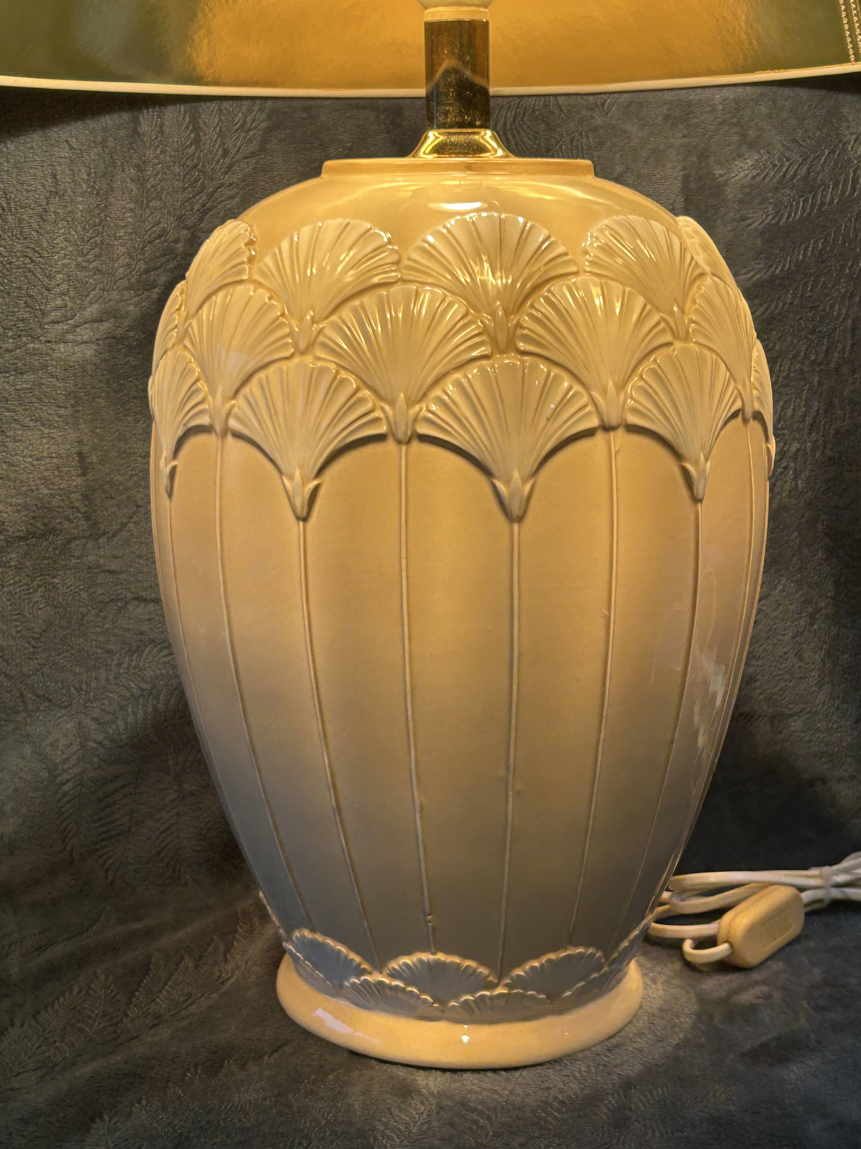 Pair of cream ceramic lamps, 1980s, art deco style, Miami light 73