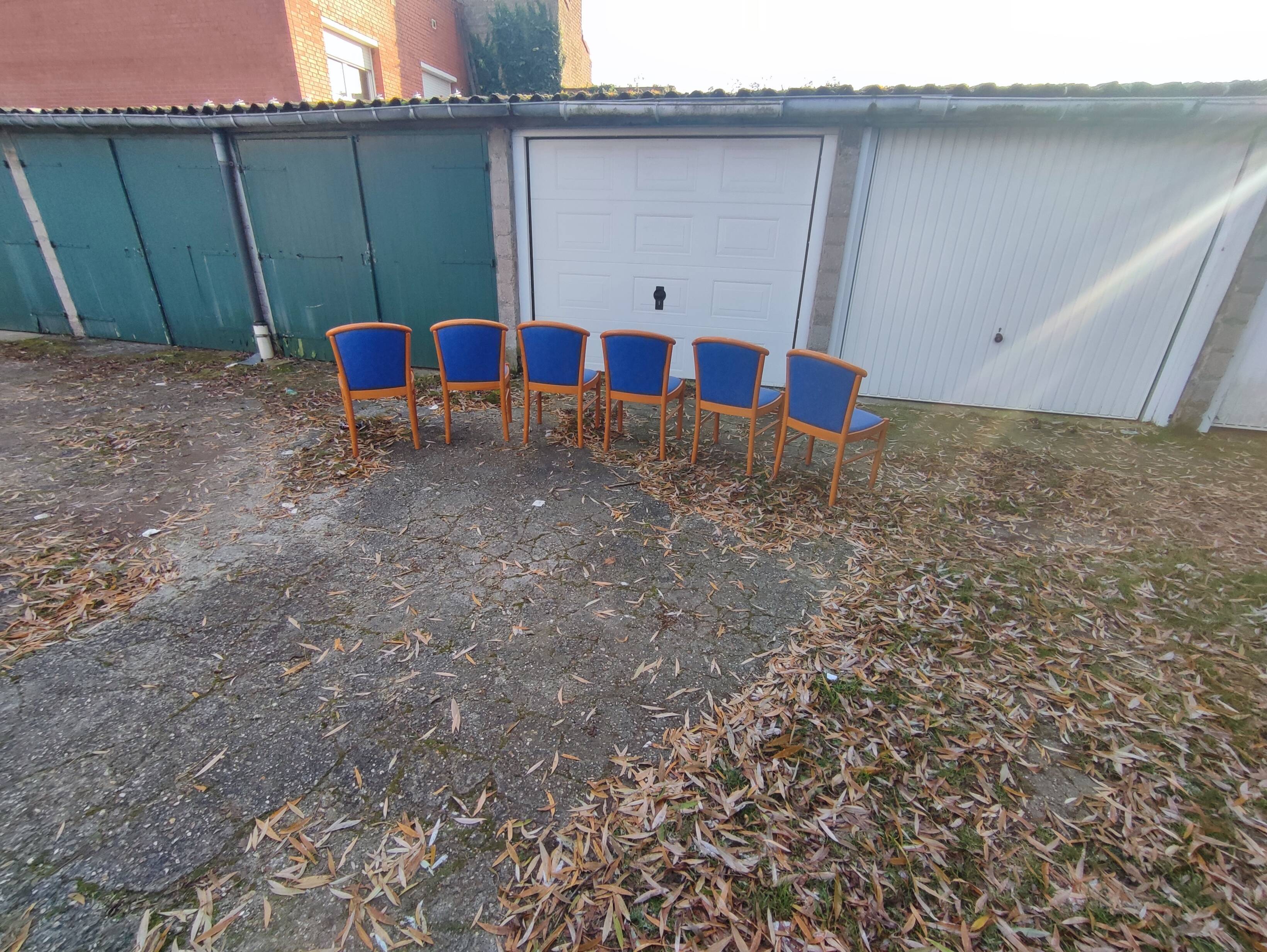 6 bistro restaurant chairs
