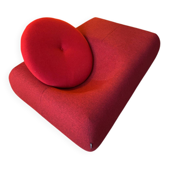 Red designer armchair Roche and Bobois