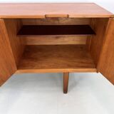 Unique vintage teak sideboard from the 1960s, produced by Nathan in the UK.