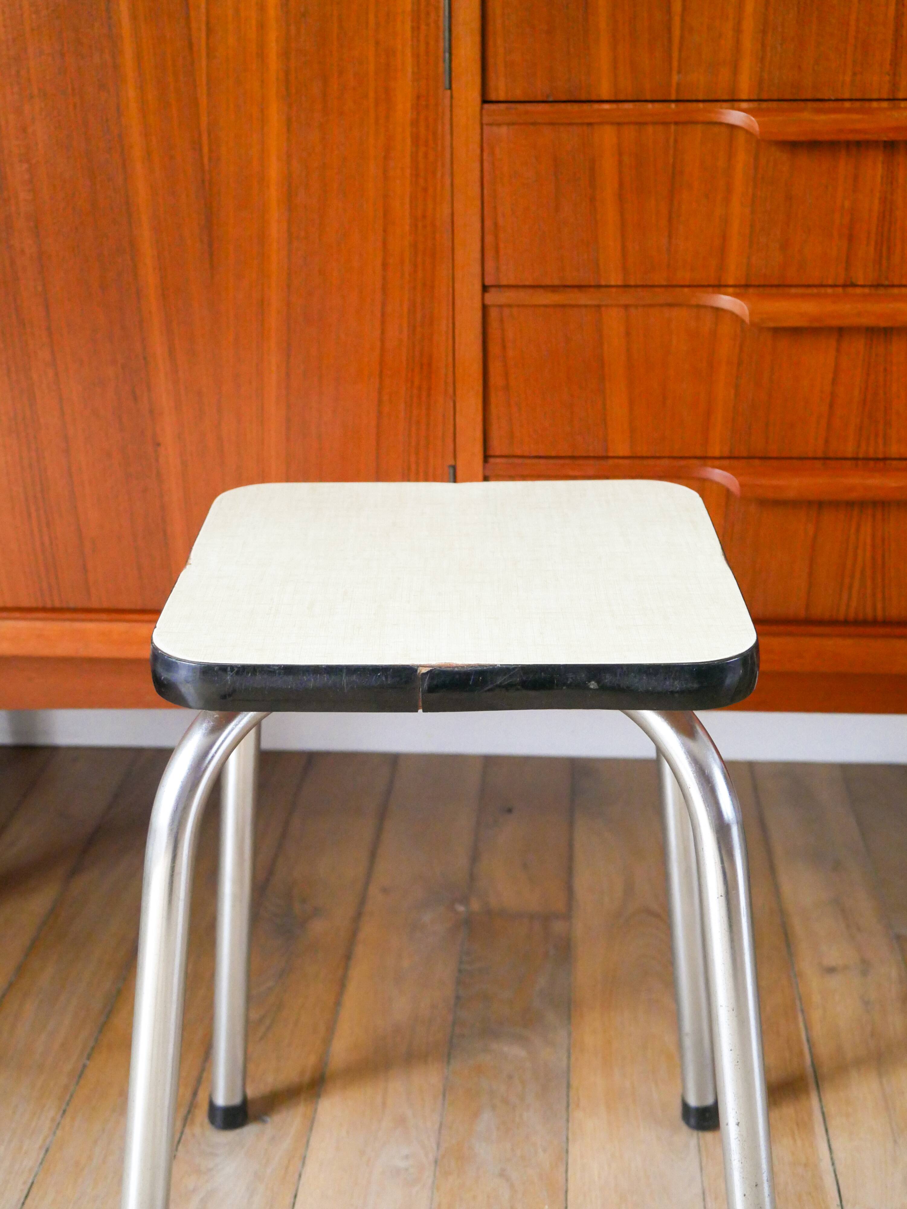 Pair of green and red Formica stools, 1970