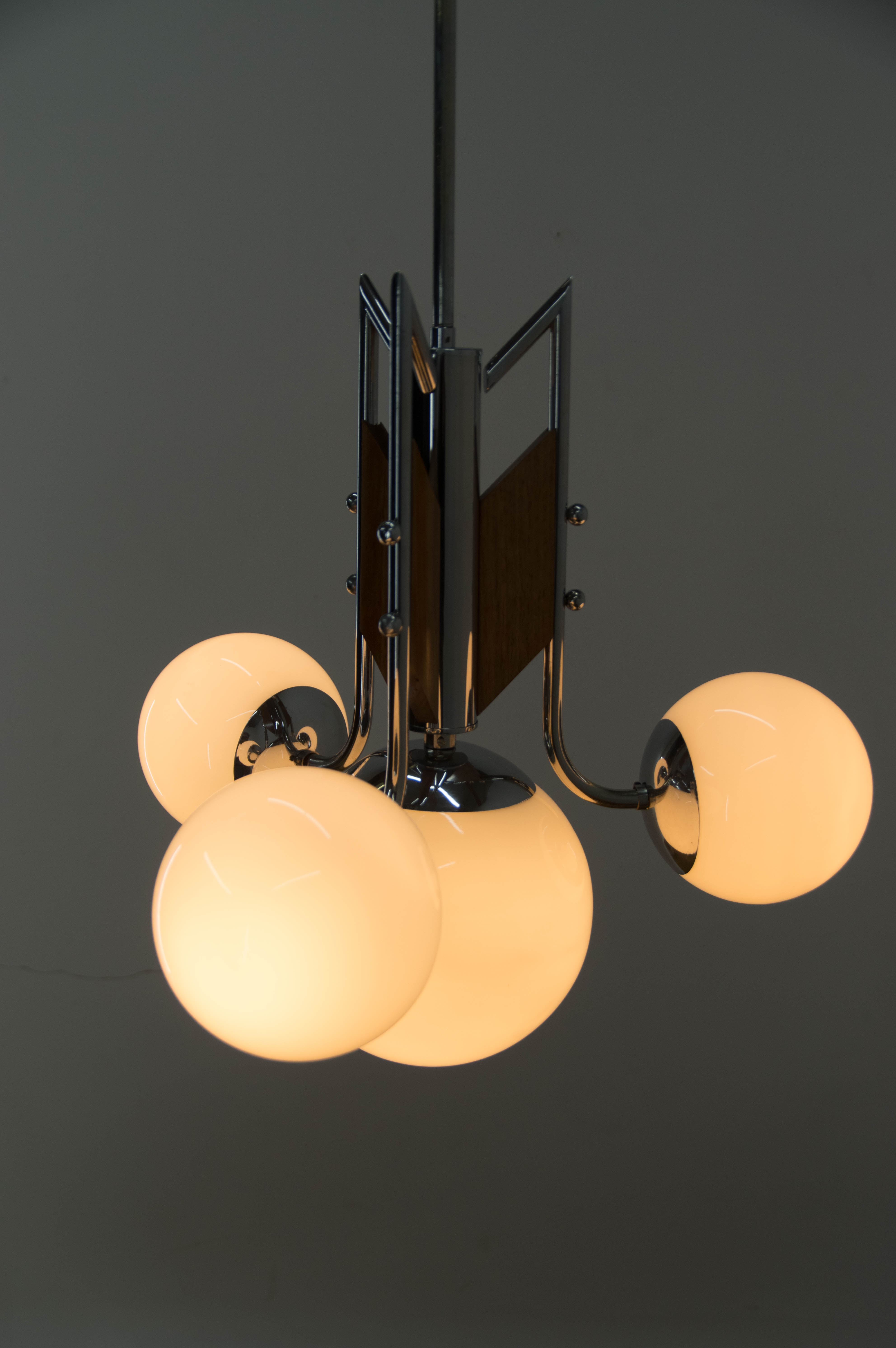 Wood and chrome functionalist chandelier, 1940s