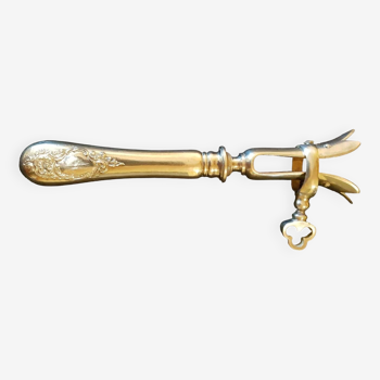 Silver leg handle. Late 19th century.
