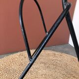 Tripod floor lamp