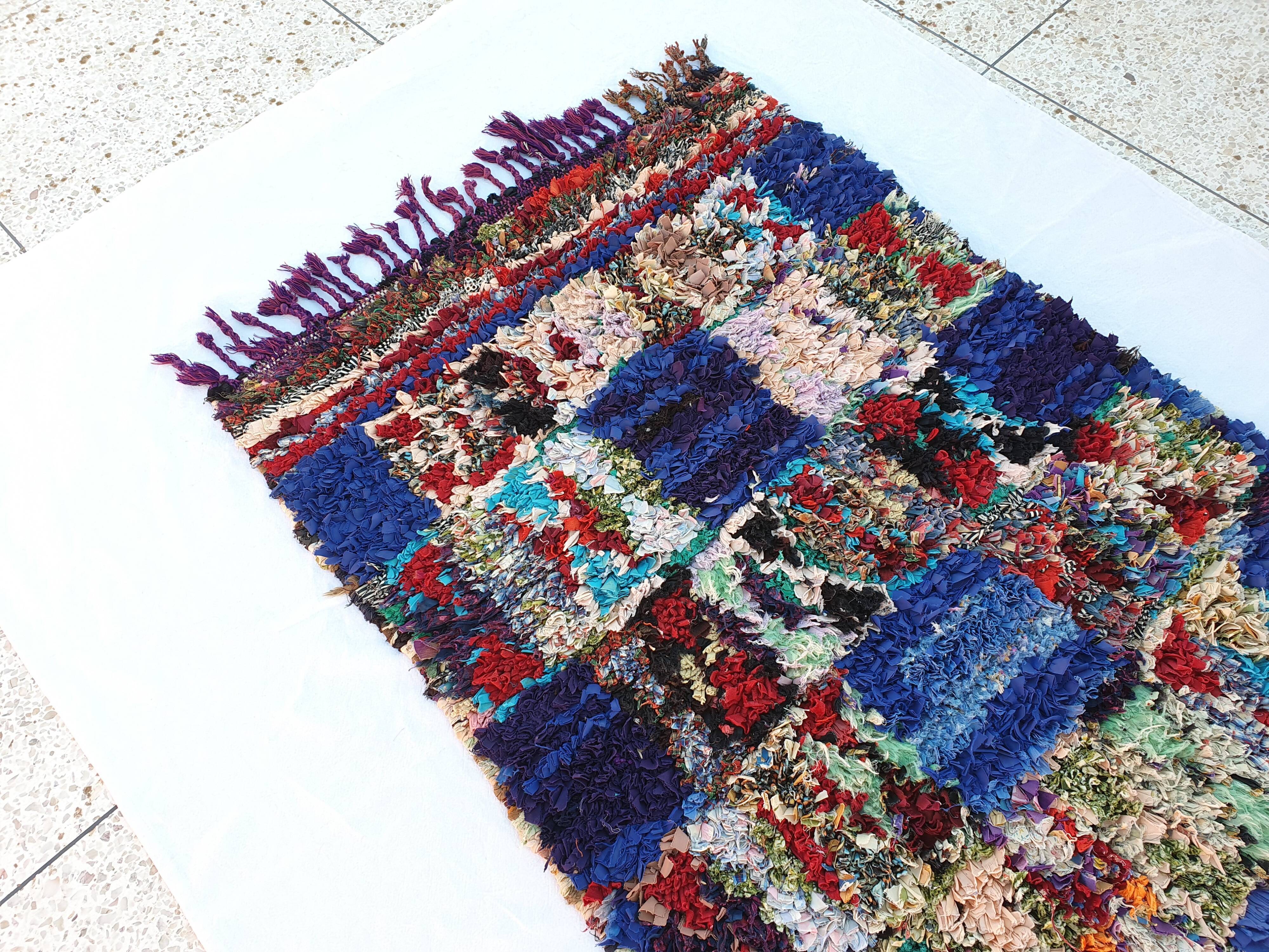 Moroccan carpet berber vintage 180 x 90 cm