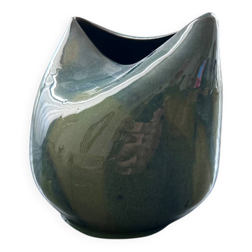 Vase d’artiste en terres mêlées