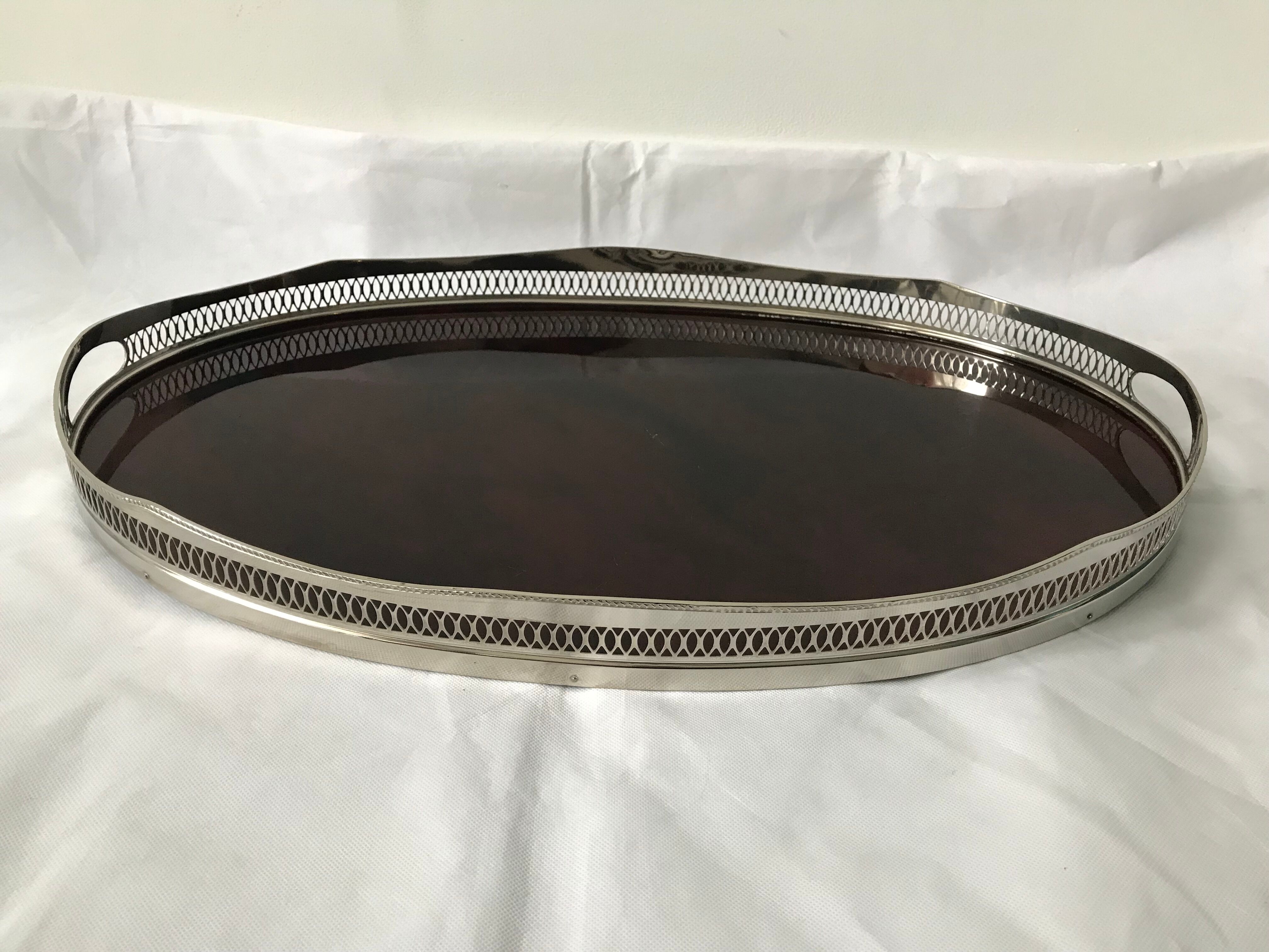 Service tray of silver metal, wood and fake tortoiseshells 1970