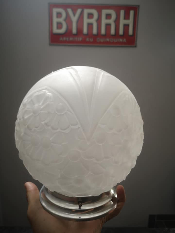 Ceiling lamp wall lamp old globe glass paste white rare model floral decoration Ø 20 cm Art Deco 1930