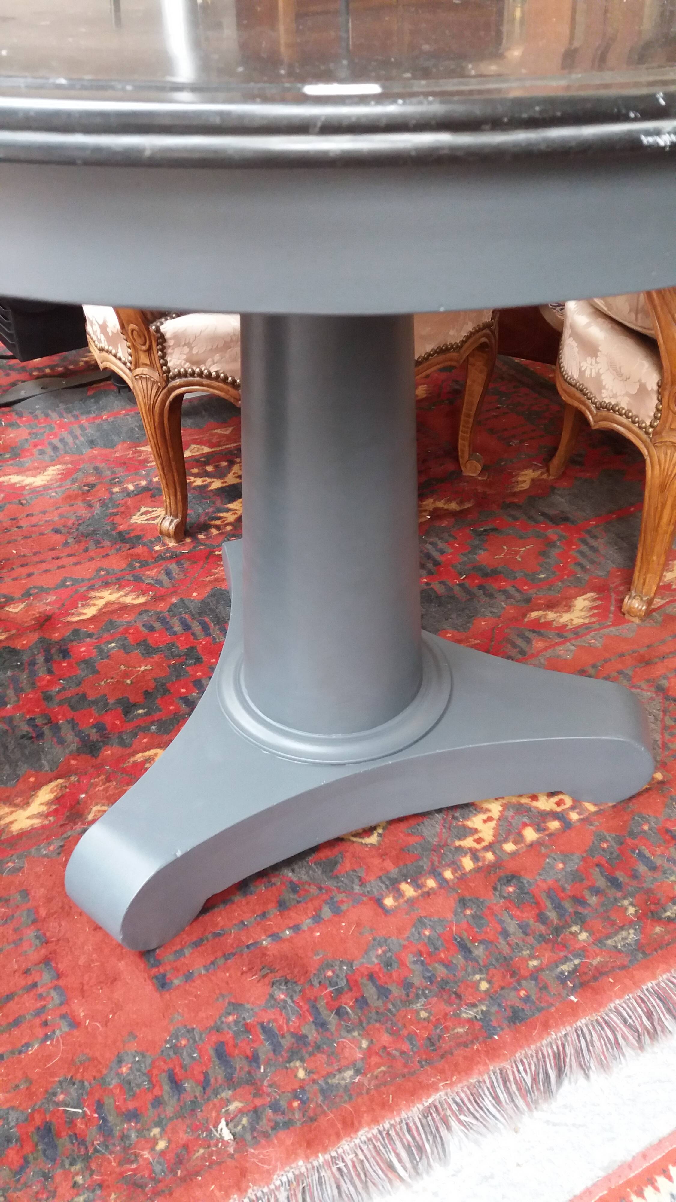 Guéridon en bois et marbre, XIXème siècle