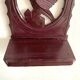 Etagère murale en bois sculpté oiseau XIXe